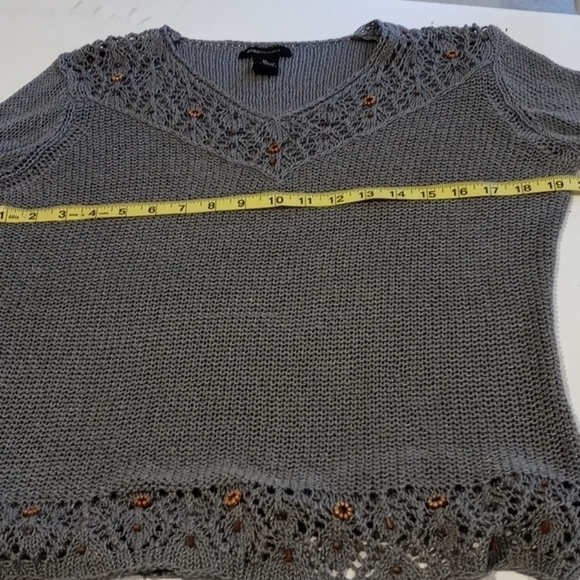 BCBG MaxAzaria sweater XL grey detailed - Picture 10 of 11